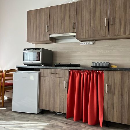 Centr00M Apartman Dunafoldvar Eksteriør billede